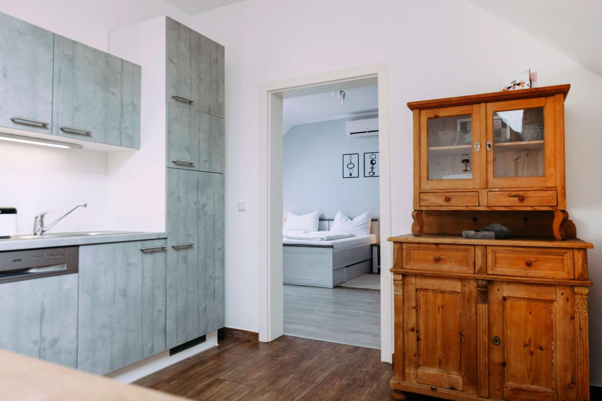 Weingut Guttmann - Schwalbennester Apartment Weiden am See