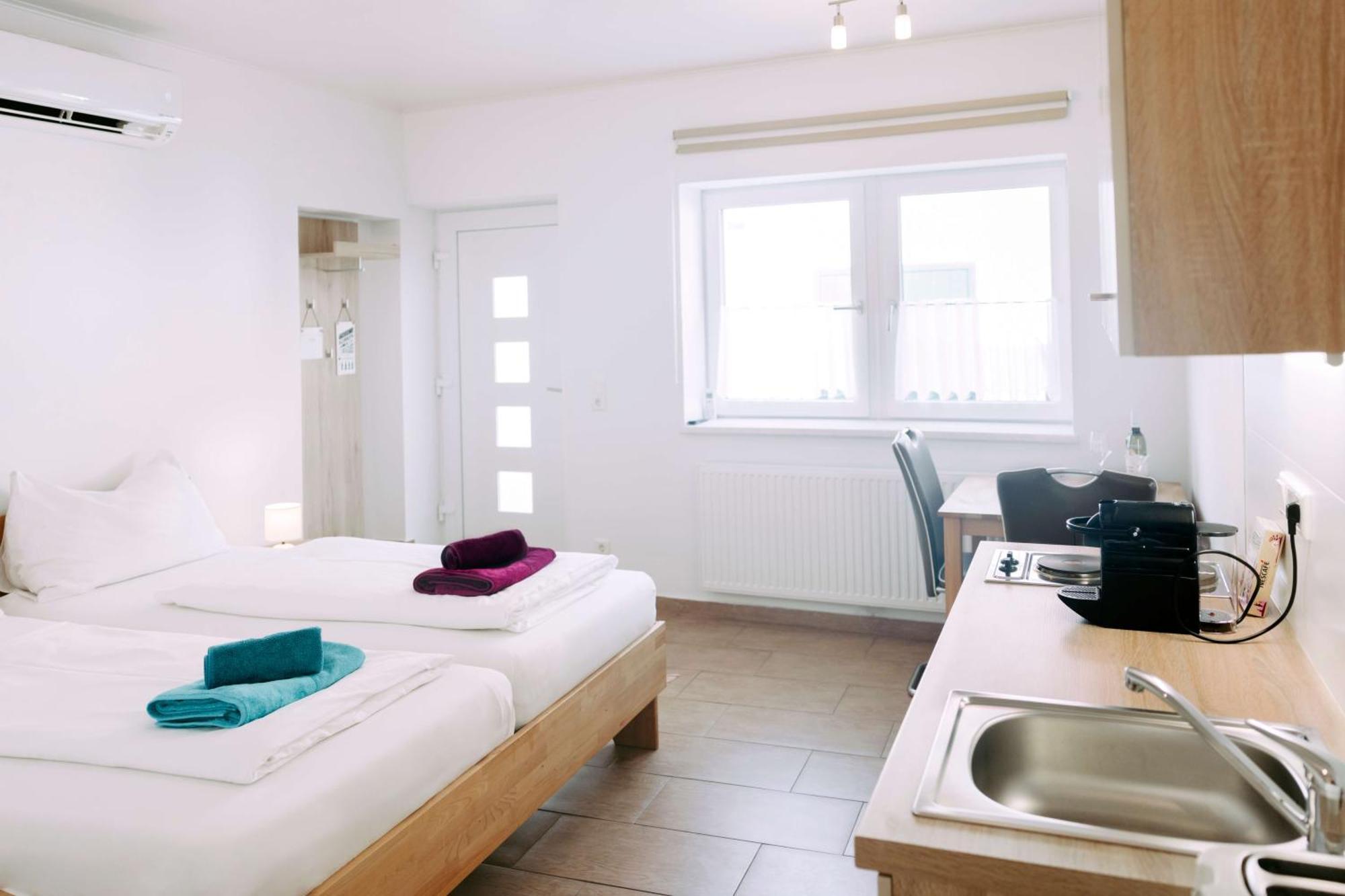 Apartment Weingut Guttmann - Schwalbennester Weiden am See